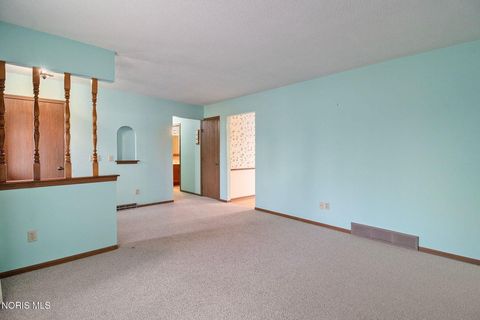 Tiny photo for 3785 Ryan Place, Northwood, OH 43619 (MLS # 10004343)