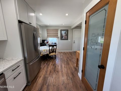 Tiny photo for 2603 Shoreland Avenue, Toledo, OH 43611 (MLS # 10008101)