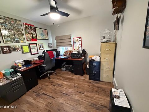 Tiny photo for 2603 Shoreland Avenue, Toledo, OH 43611 (MLS # 10008101)