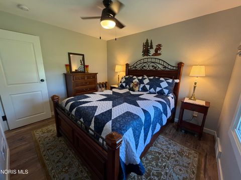 Tiny photo for 2603 Shoreland Avenue, Toledo, OH 43611 (MLS # 10008101)