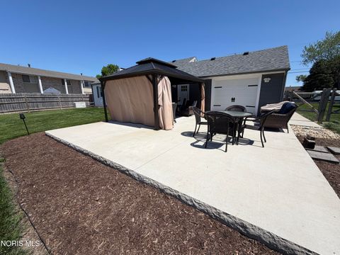 Tiny photo for 2603 Shoreland Avenue, Toledo, OH 43611 (MLS # 10008101)