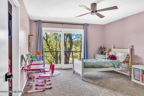 Tiny photo for 25001 W River Road, Perrysburg, OH 43551 (MLS # 10002606)