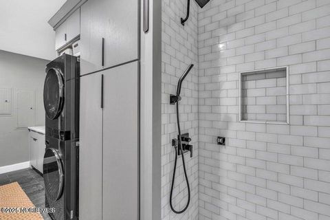 Tiny photo for 25001 W River Road, Perrysburg, OH 43551 (MLS # 10002606)