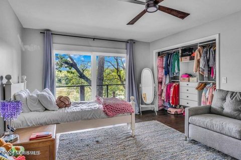 Tiny photo for 25001 W River Road, Perrysburg, OH 43551 (MLS # 10002606)