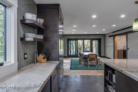 Tiny photo for 25001 W River Road, Perrysburg, OH 43551 (MLS # 10002606)