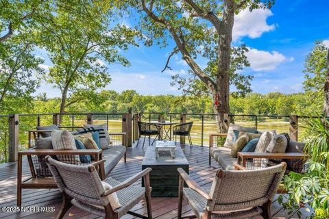 Tiny photo for 25001 W River Road, Perrysburg, OH 43551 (MLS # 10002606)