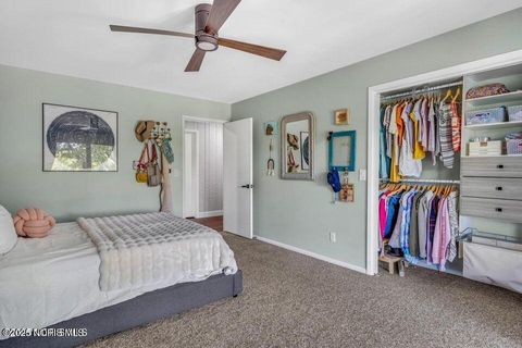 Tiny photo for 25001 W River Road, Perrysburg, OH 43551 (MLS # 10002606)