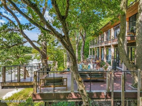 Tiny photo for 25001 W River Road, Perrysburg, OH 43551 (MLS # 10002606)