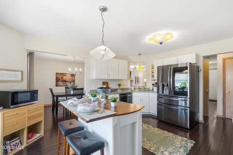 Tiny photo for 1313 Seneca Creek Court, Perrysburg, OH 43551 (MLS # 10011537)