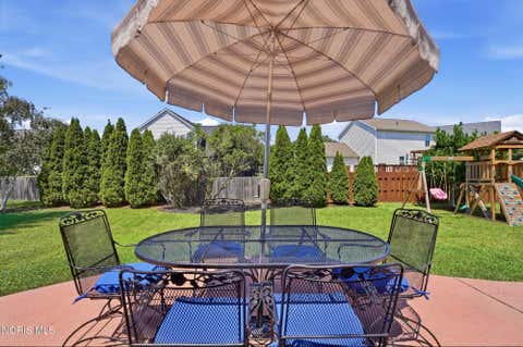 Tiny photo for 1313 Seneca Creek Court, Perrysburg, OH 43551 (MLS # 10011537)