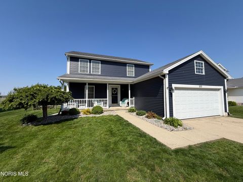 Photo of 200 S Sullivan Drive, Haskins, OH 43525 (MLS # 10008193)