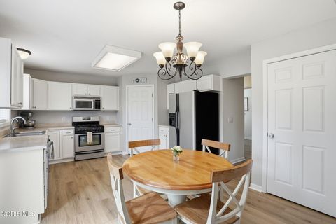 Tiny photo for 200 S Sullivan Drive, Haskins, OH 43525 (MLS # 10008193)
