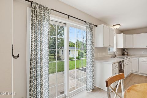 Tiny photo for 200 S Sullivan Drive, Haskins, OH 43525 (MLS # 10008193)