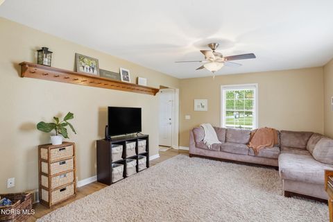 Tiny photo for 200 S Sullivan Drive, Haskins, OH 43525 (MLS # 10008193)