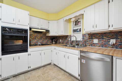 Tiny photo for 12531 Shaffer Road, Swanton, OH 43558 (MLS # 10011883)