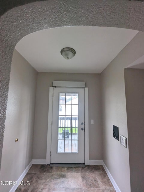 Tiny photo for 338 Sheldon Street, Toledo, OH 43605 (MLS # 10012367)