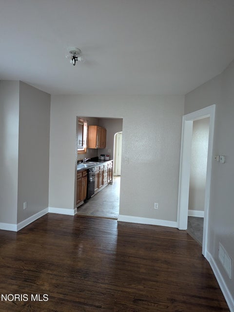 Tiny photo for 338 Sheldon Street, Toledo, OH 43605 (MLS # 10012367)