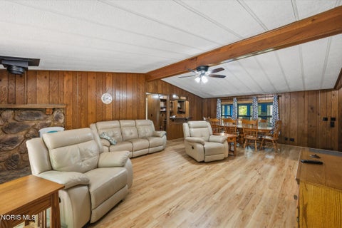 Tiny photo for 11555 Manore Road, Grand Rapids, OH 43522 (MLS # 10013367)