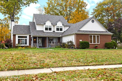 Photo of 7255 Apache Trail, Holland, OH 43528 (MLS # 10000897)