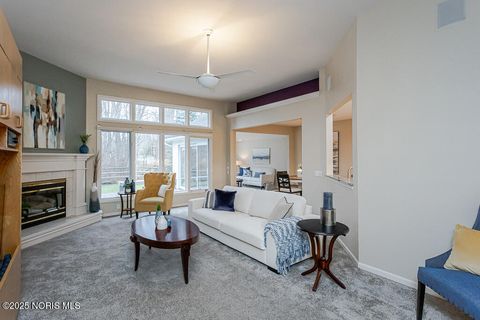 Tiny photo for 2822 Page Lindsay Lane, Toledo, OH 43615 (MLS # 10002458)