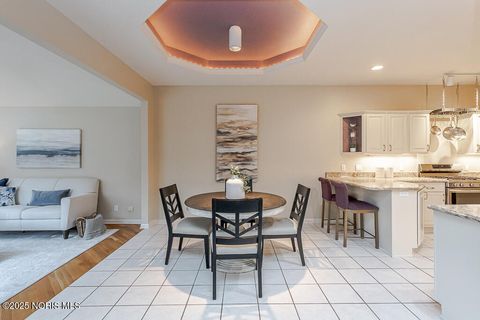 Tiny photo for 2822 Page Lindsay Lane, Toledo, OH 43615 (MLS # 10002458)