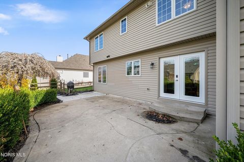 Tiny photo for 8122 N Bridge Way, Maumee, OH 43537 (MLS # 10005395)