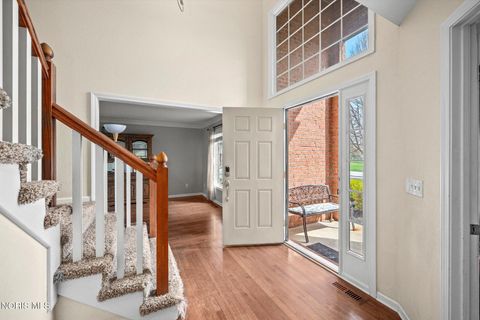 Tiny photo for 8122 N Bridge Way, Maumee, OH 43537 (MLS # 10005395)