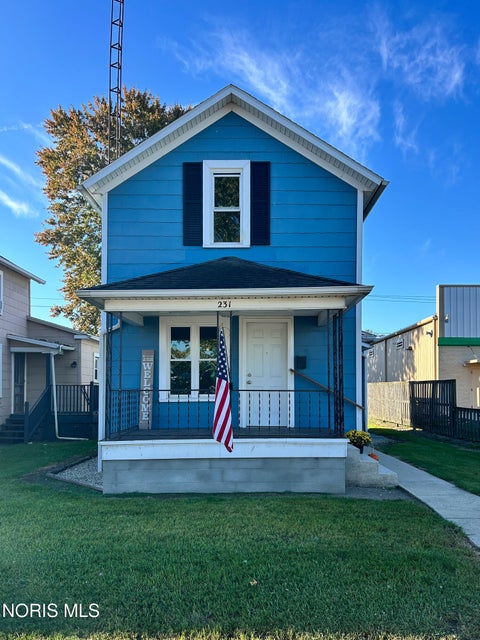 Tiny photo for 231 E Lytle Street, Fostoria, OH 44830 (MLS # 10014465)