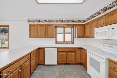 Tiny photo for 1591 Southridge Drive, Waterville, OH 43566 (MLS # 10004706)