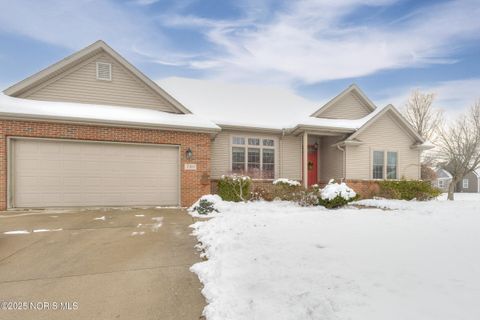 Tiny photo for 720 Parkside Drive, Wauseon, OH 43567 (MLS # 10002047)