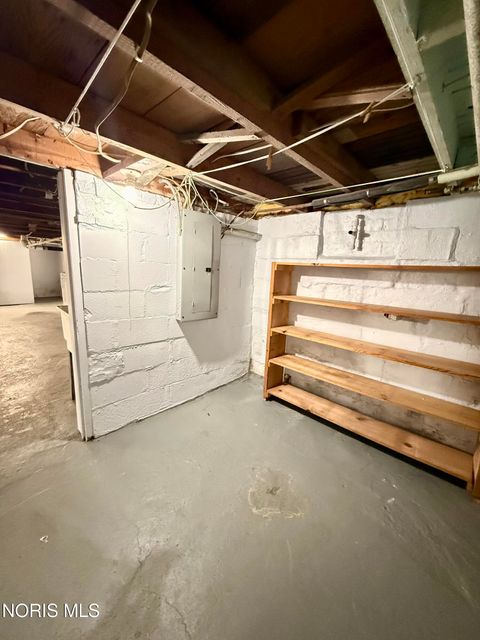 Tiny photo for 711 Sawyer Road, Toledo, OH 43615 (MLS # 10004161)