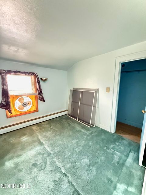 Tiny photo for 711 Sawyer Road, Toledo, OH 43615 (MLS # 10004161)