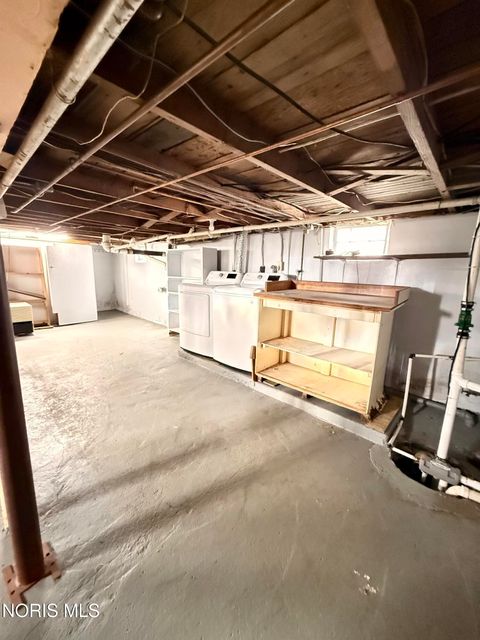 Tiny photo for 711 Sawyer Road, Toledo, OH 43615 (MLS # 10004161)