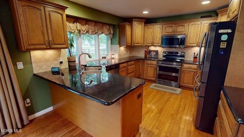 Tiny photo for 1008 Hialea Court, Holland, OH 43528 (MLS # 10009730)