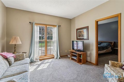 Tiny photo for 125 W Woodmere Drive, Tiffin, OH 44883 (MLS # 10000936)