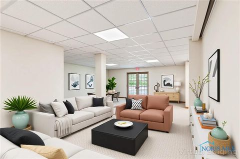 Tiny photo for 125 W Woodmere Drive, Tiffin, OH 44883 (MLS # 10000936)