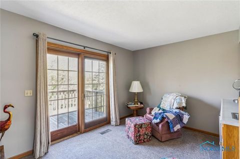Tiny photo for 125 W Woodmere Drive, Tiffin, OH 44883 (MLS # 10000936)