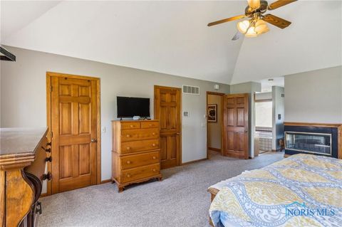 Tiny photo for 125 W Woodmere Drive, Tiffin, OH 44883 (MLS # 10000936)