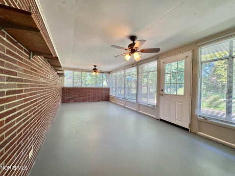 Tiny photo for 2208 Valley Brook Drive, Toledo, OH 43615 (MLS # 10013885)