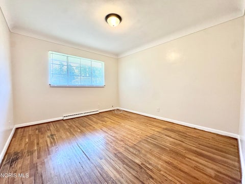 Tiny photo for 2208 Valley Brook Drive, Toledo, OH 43615 (MLS # 10013885)