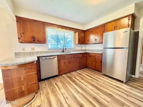 Tiny photo for 2208 Valley Brook Drive, Toledo, OH 43615 (MLS # 10013885)