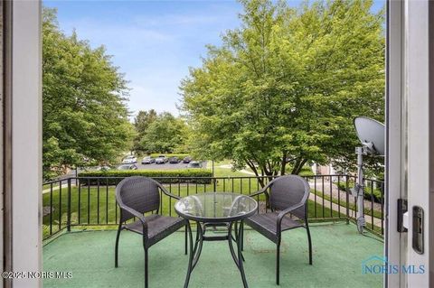 Tiny photo for 4243 W Bancroft Street # 204w, Ottawa Hills, OH 43615 (MLS # 10002020)