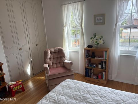 Tiny photo for 6548 Cornwall Court, Sylvania, OH 43560 (MLS # 10005872)