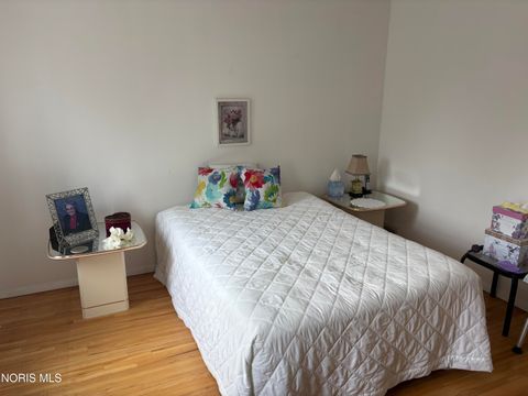 Tiny photo for 6548 Cornwall Court, Sylvania, OH 43560 (MLS # 10005872)