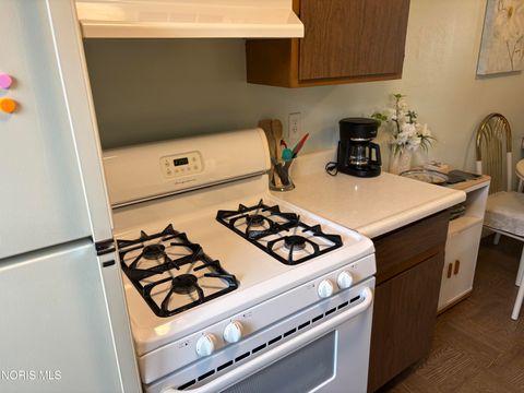 Tiny photo for 6548 Cornwall Court, Sylvania, OH 43560 (MLS # 10005872)