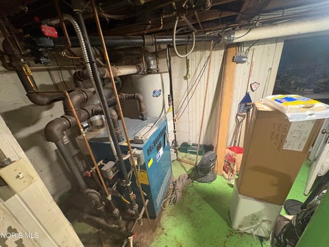 Tiny photo for 617 Valley Drive, Maumee, OH 43537 (MLS # 10014769)
