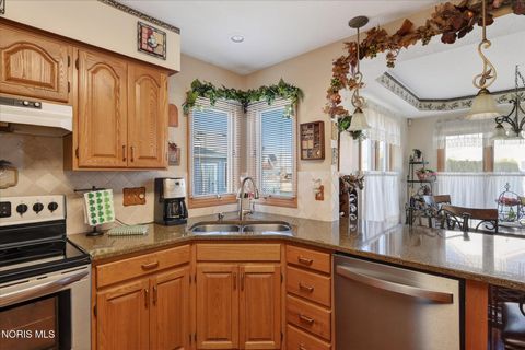 Tiny photo for 5902 Apple Meadow Drive, Sylvania, OH 43560 (MLS # 10004585)