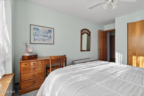 Tiny photo for 5902 Apple Meadow Drive, Sylvania, OH 43560 (MLS # 10004585)