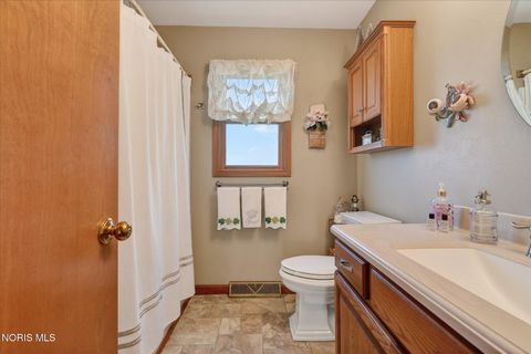 Tiny photo for 5902 Apple Meadow Drive, Sylvania, OH 43560 (MLS # 10004585)