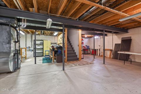 Tiny photo for 5902 Apple Meadow Drive, Sylvania, OH 43560 (MLS # 10004585)